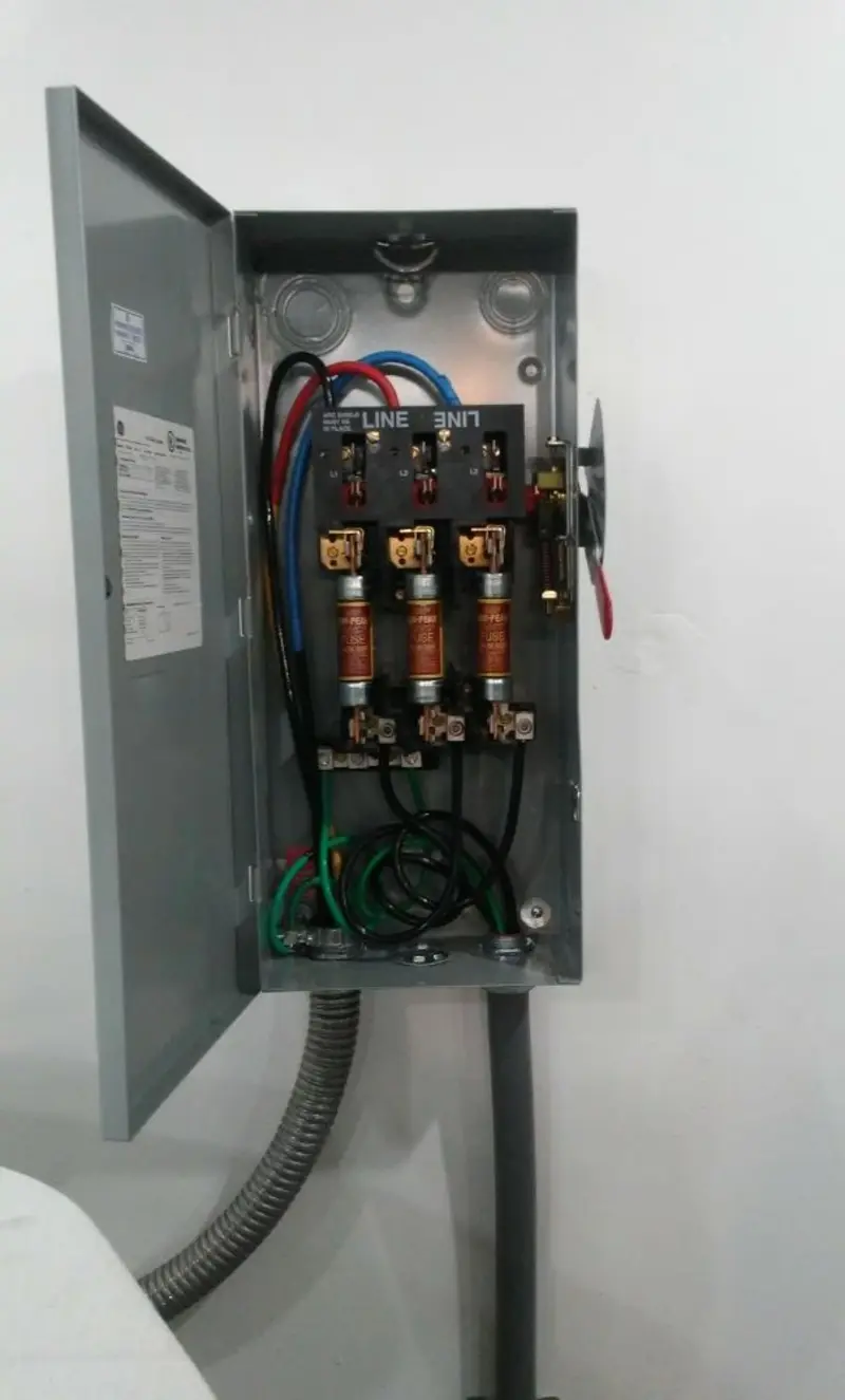 Three-phase disconnect switch installed for Electrical Wiring & Rewiring in Ionia